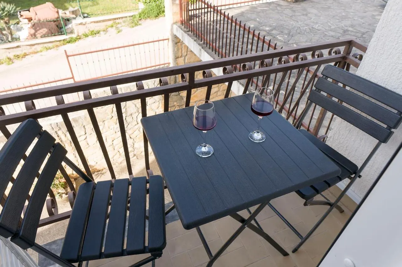 Apartments Victoria Trogir