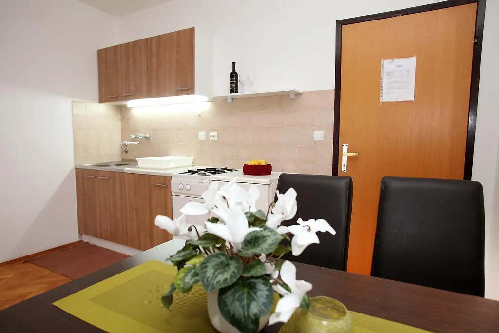 Apartments Victoria 트로기르